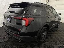 2026 Ford Explorer ST - Photo 15