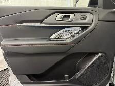 2026 Ford Explorer ST - Photo 18
