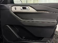 2025 Ford Explorer Active - Photo 47