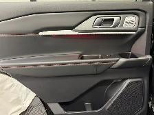 2026 Ford Explorer ST - Photo 35