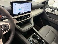 2026 Ford Explorer Active w/200A Pkg - Photo 23