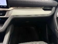 2026 Ford Explorer Active w/200A Pkg - Photo 31