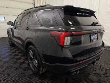 2026 Ford Explorer ST - Photo 9