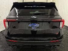 2026 Ford Explorer ST - Photo 10