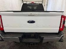 2025 Ford Super Duty F-350 SRW LARIAT - Photo 13