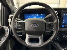 2025 Ford Super Duty F-350 SRW LARIAT - Photo 25