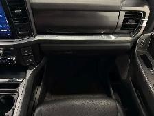 2025 Ford Super Duty F-350 SRW LARIAT - Photo 36