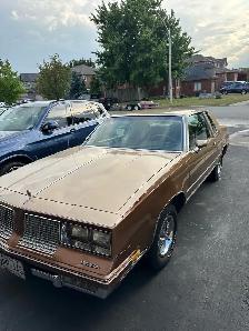 Oldsmobile Cutlass Supreme - Photo 8