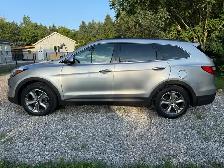 2016 Hyundai Santa Fe XL 3.3L AWD 7 passenger suv - Photo 8