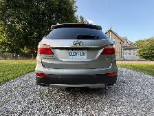 2016 Hyundai Santa Fe XL 3.3L AWD 7 passenger suv - Photo 9