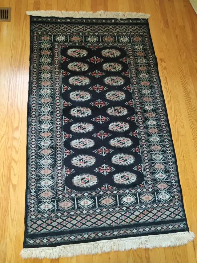 Authentic Bokhara Hand-Knotted Accent Rug - Navy Blue 3'x5'