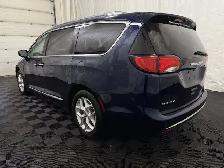 2018 Chrysler Pacifica Touring-L Plus - Photo 9