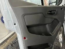 2025 Ford Transit Cargo Van - Photo 12