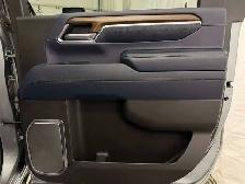 2024 Chevrolet Silverado 3500HD High Country - Photo 44