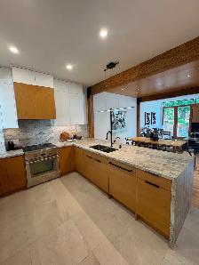 Quartz Kitchen Countertops - Photo 4