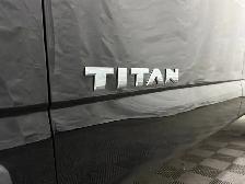 2019 Nissan Titan - Photo 8
