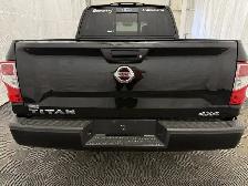 2019 Nissan Titan - Photo 11