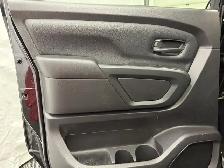 2019 Nissan Titan - Photo 36