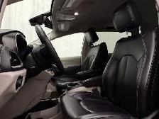 2023 Chrysler Pacifica Touring L - Photo 20