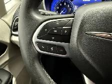 2023 Chrysler Pacifica Touring L - Photo 26