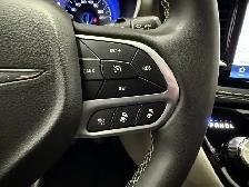 2023 Chrysler Pacifica Touring L - Photo 27