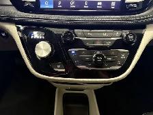 2023 Chrysler Pacifica Touring L - Photo 31