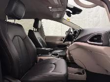 2023 Chrysler Pacifica Touring L - Photo 44