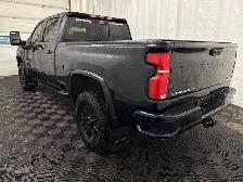 2025 Chevrolet Silverado 2500HD ZR2 - Photo 11