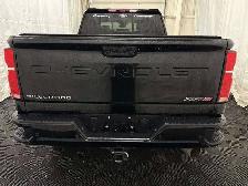 2025 Chevrolet Silverado 2500HD ZR2 - Photo 12