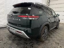 2024 Nissan Pathfinder SL - Photo 14