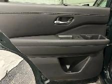 2024 Nissan Pathfinder SL - Photo 36