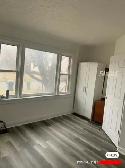 Rooms for Rent Near Yorkdale Mall — Available September 1