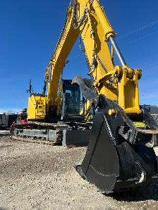 Mini Excavator Rentals | CanWest Equipment Rentals - Photo 4