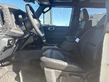 2026 Ford Bronco Badlands - Photo 14