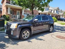 2014 GMC Terrain SLE-2 FWD – Black – 210,000 km – $5,400