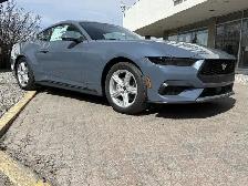 2026 Ford Mustang I4CP - Photo 2