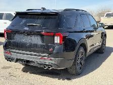2026 Ford Explorer ST - Photo 10