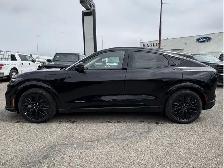 2026 Ford Mustang Mach-E Premium - Photo 8