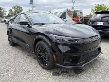 2026 Ford Mustang Mach-E Premium - Photo 14