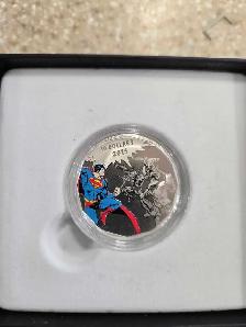 2015 $10 SUPERMAN  SILVER COIN IN BOX