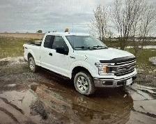 2018 FORD F150 WITH PLOW