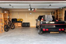 A detached double garage for a rent - Photo 2