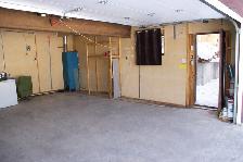 A detached double garage for a rent - Photo 4
