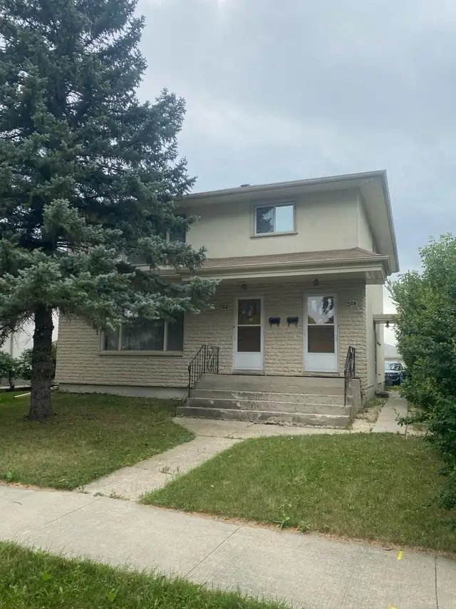 326 Milford for RENT MAIN FLOOR  2 Bed 1 Bath