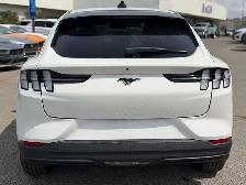 2026 Ford Mustang Mach-E Premium - Photo 10