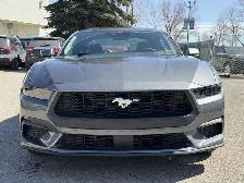 2026 Ford Mustang I4CP - Photo 4