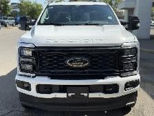 2026 Ford Super Duty F-350 SRW - Photo 4