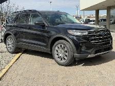 2026 Ford Explorer Active w/200A Pkg - Photo 2