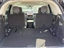 2026 Ford Explorer Active w/200A Pkg - Photo 11