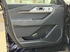 2026 Ford Explorer Active w/200A Pkg - Photo 14